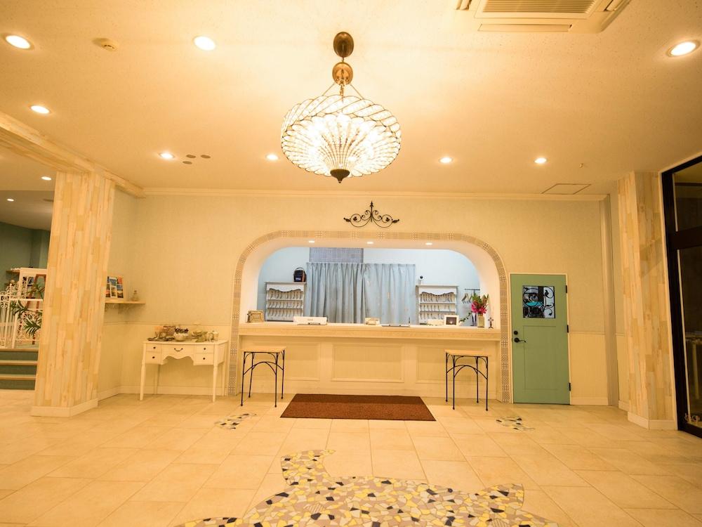 Hotel Caretta Tatsugo Екстериор снимка