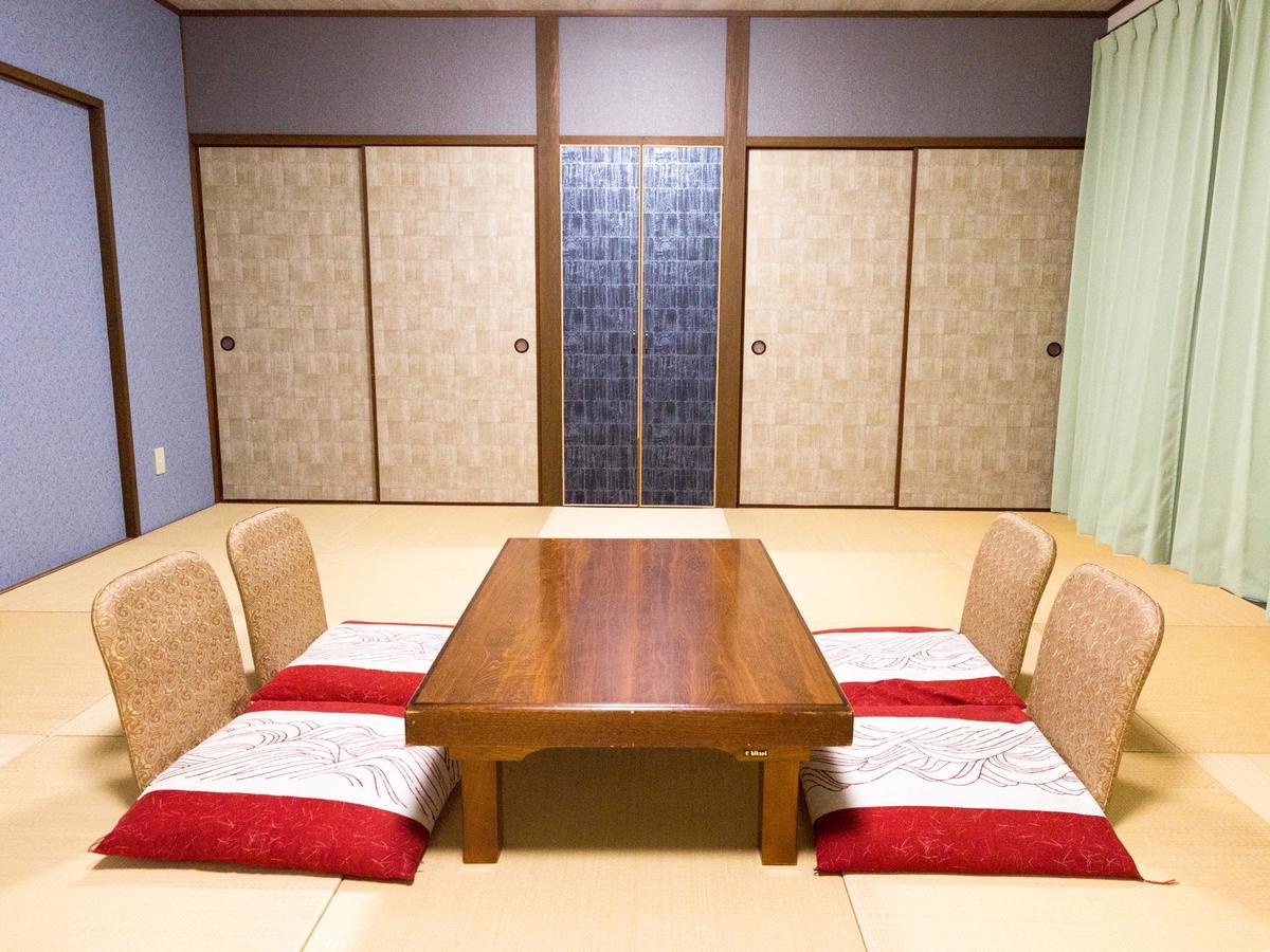 Hotel Caretta Tatsugo Екстериор снимка